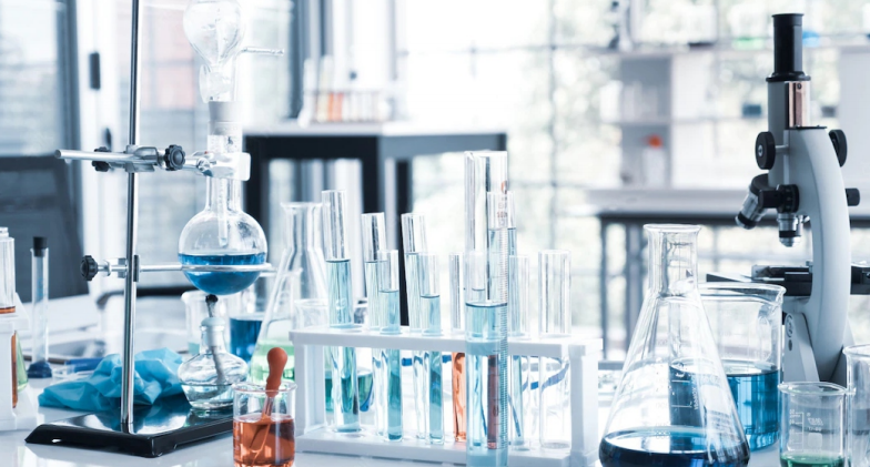 從設(shè)計(jì)工藝入手，有效提升全自動(dòng)洗瓶機(jī)的系統(tǒng)性能