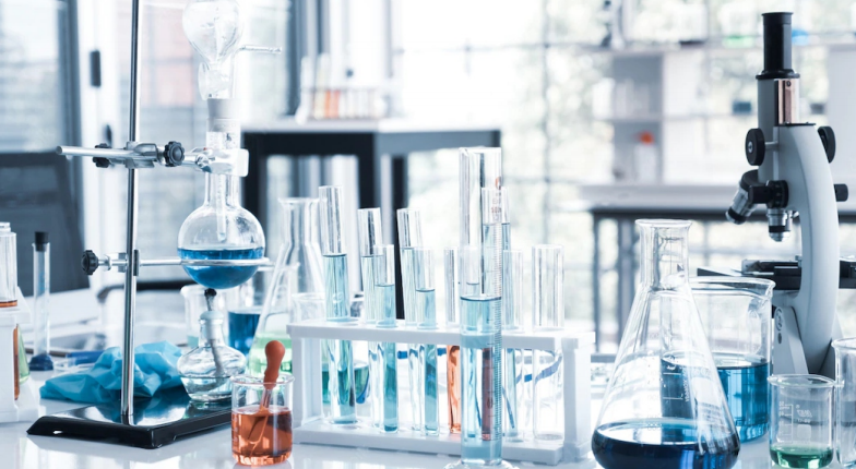 一個(gè)好的實(shí)驗(yàn)室，怎么能不配備實(shí)驗(yàn)室洗瓶機(jī)呢