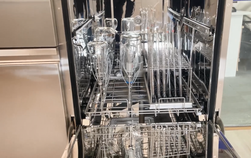 如何選擇適合的石油化工專用清洗機(jī)？